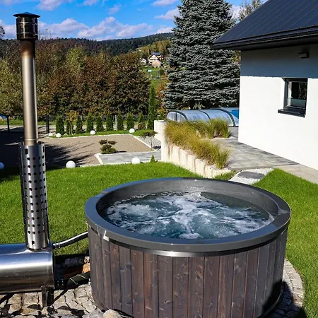Viking Z Prywatnym Ogrzewanym Basenem Sauna Oraz Balia Z Jacuzzi Dağ evi Gródek Nad Dunajcem