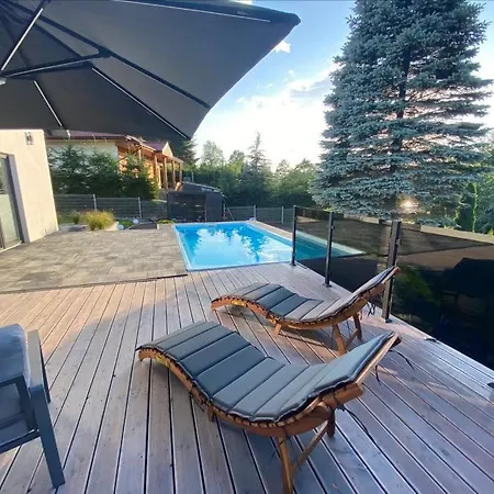 Chalet Viking Z Prywatnym Ogrzewanym Basenem Sauna Oraz Balia Z Jacuzzi